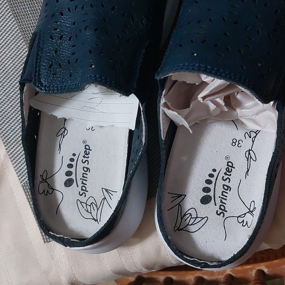 Spring Step shoes Navy 7.5 or 38 - Picture 5 of 8